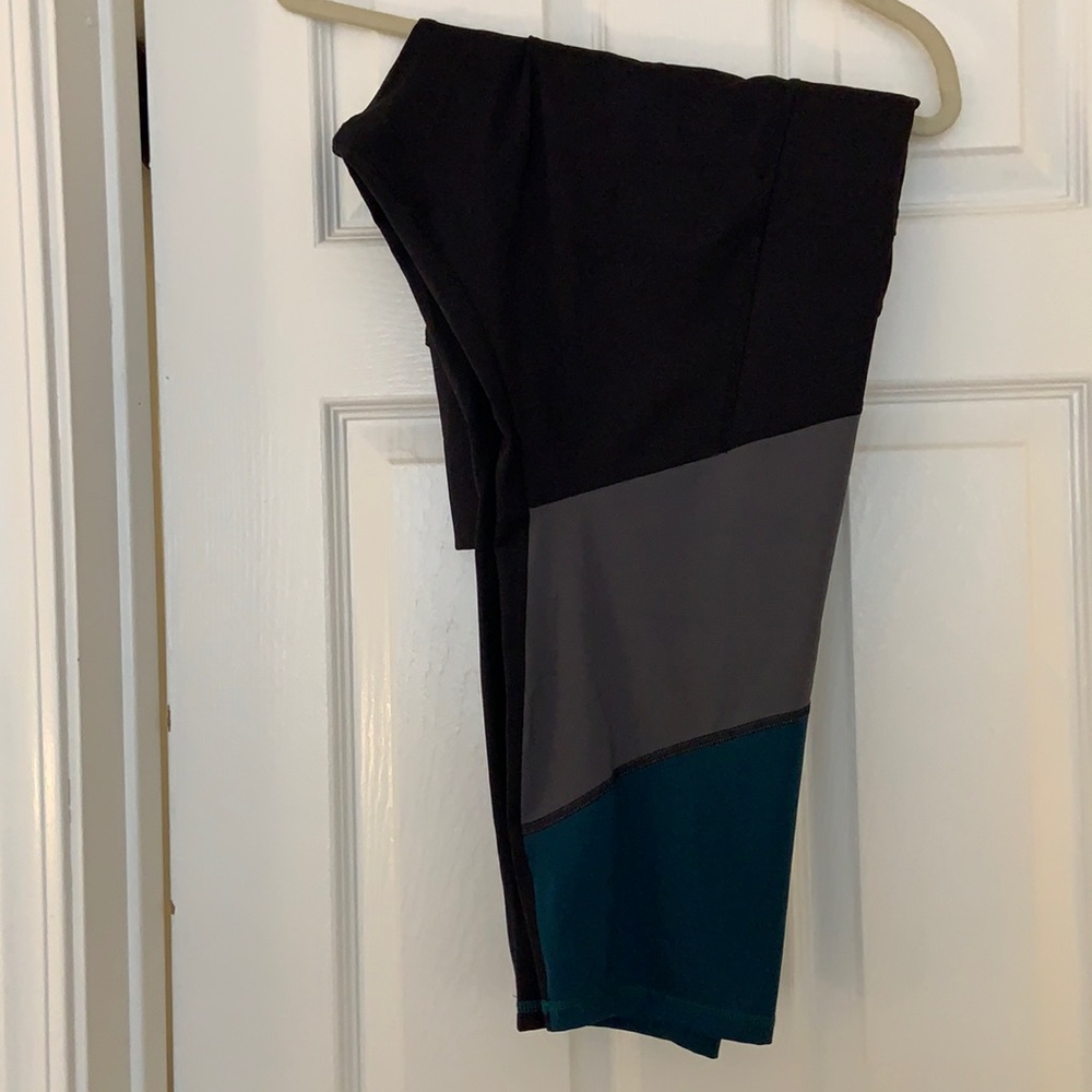 Women’s 3X yoga activewear pants - like new condition
